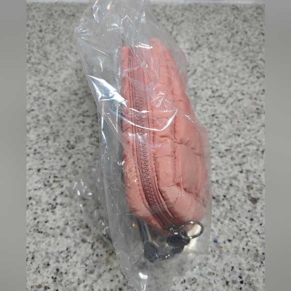 NEW Free people Quilted Mini Case (Ballet Slipper, Pink) - Picture 7 of 9